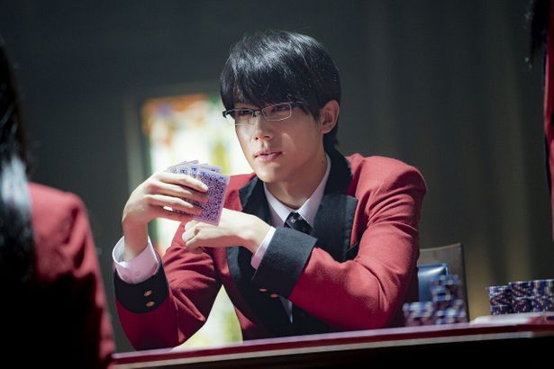 浜辺美波主演『映画 賭ケグルイ』続編製作決定 高杉真宙、池田エライザら続投