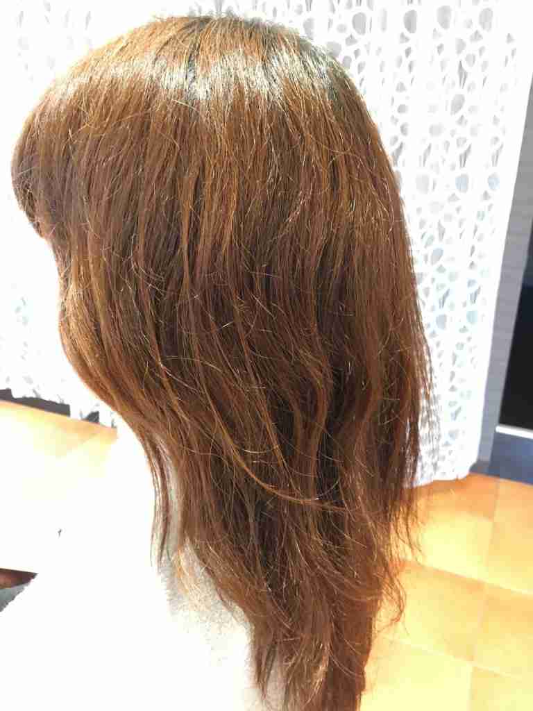 広がる髪の毛に悩んでます