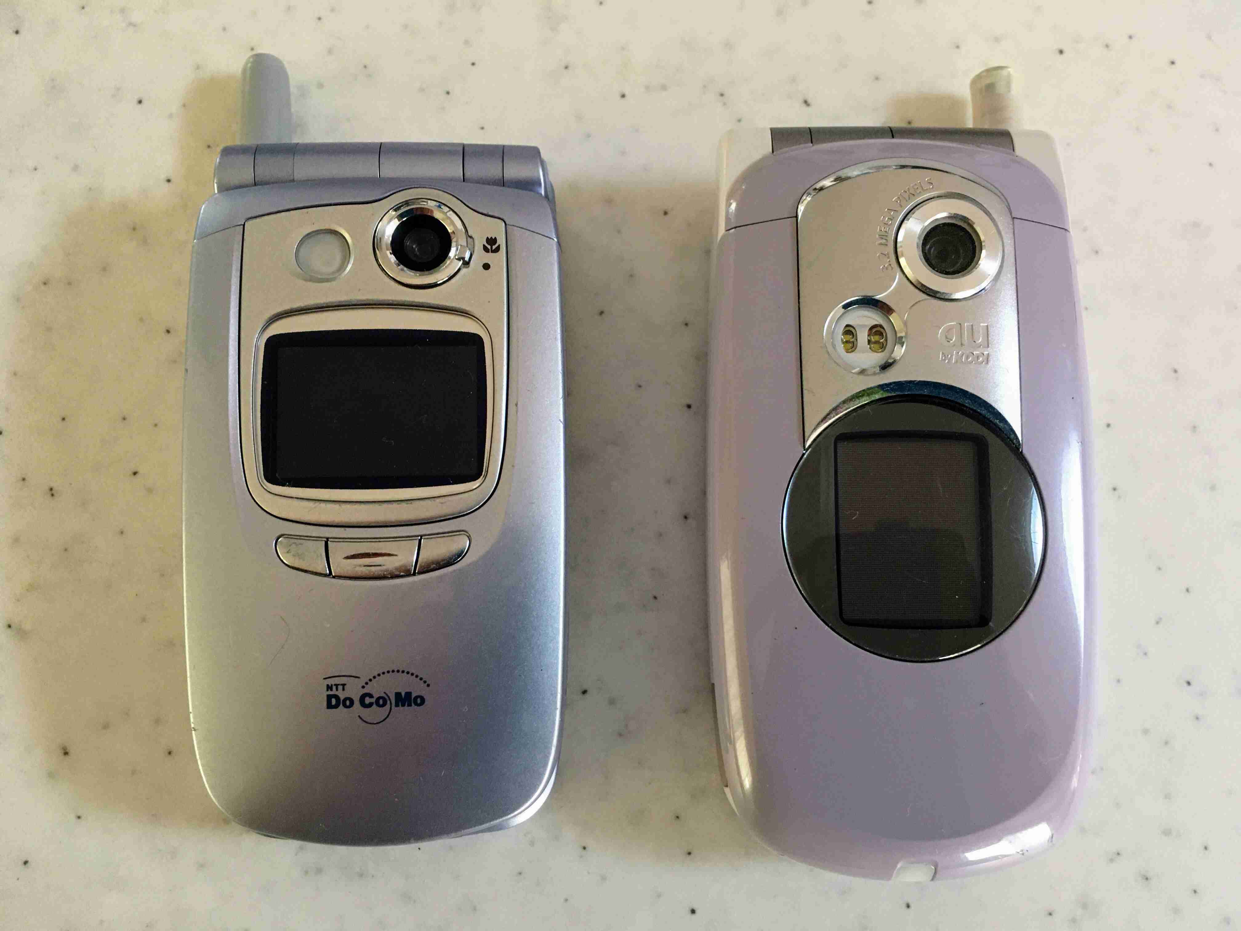 初めて持った携帯電話を晒すトピ