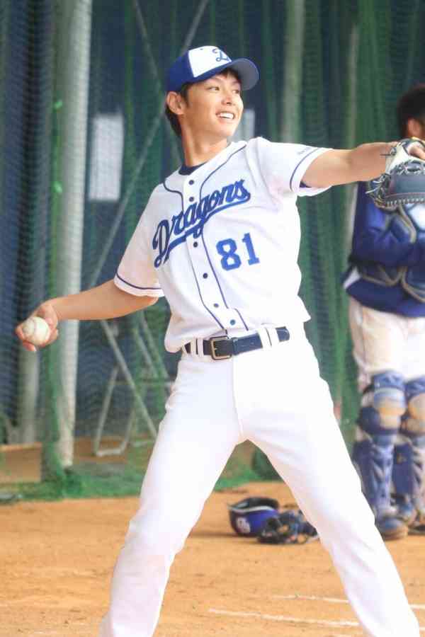 いろんなプロ野球選手の画像が見たい❗