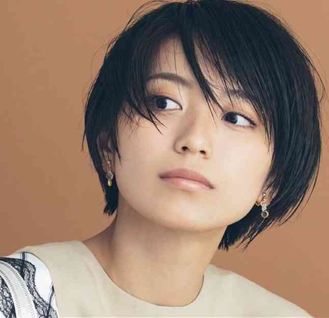 黒髪ショートカット愛好家part2