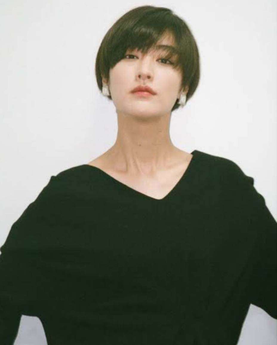 黒髪ショートカット愛好家part2
