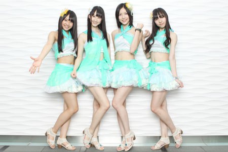 女性アイドルの夏衣装がみたい！