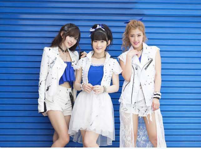 女性アイドルの夏衣装がみたい！