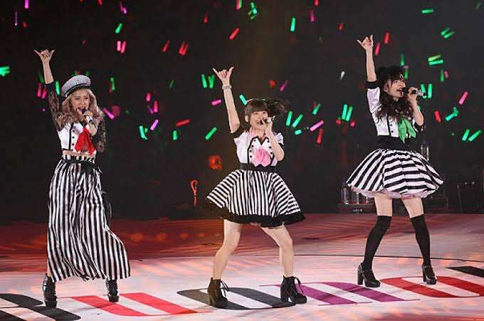 女性アイドルの夏衣装がみたい！