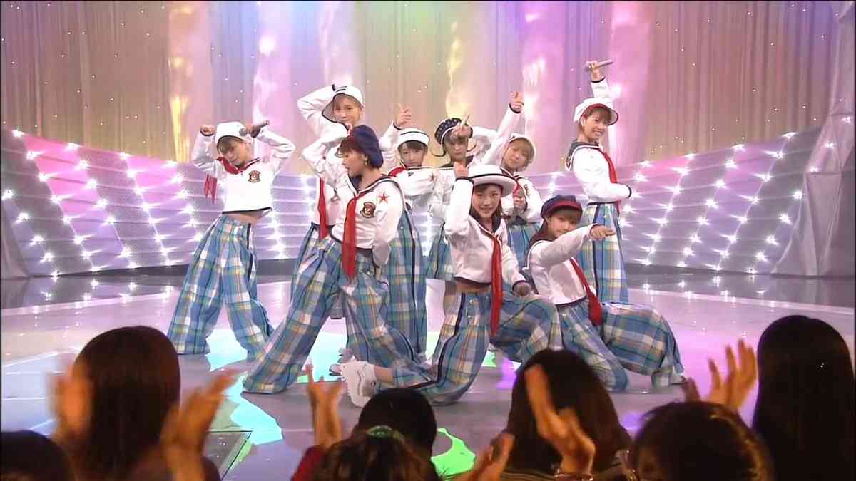 女性アイドルの夏衣装がみたい！