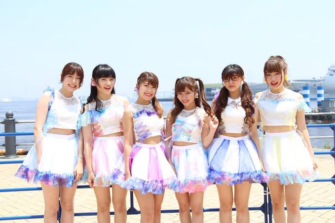 女性アイドルの夏衣装がみたい！