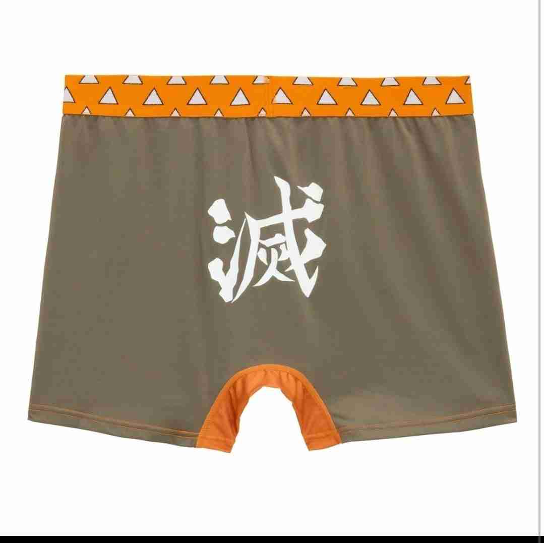 黒いパンツおすすめ