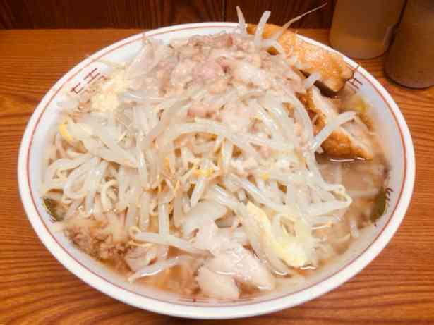 丸源ラーメン好きな人！