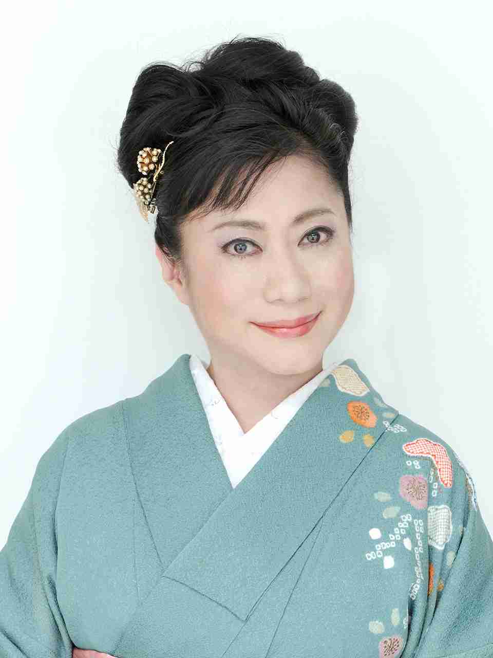 芸能人の画像でお盆の帰省の集まり 妄想トピ