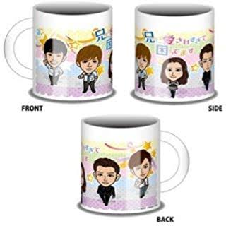 ティーカップ、コーヒーカップを愛でるトピ