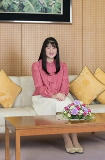 河野防衛相が女系天皇容認論　次の天皇「内親王のお子さまも」