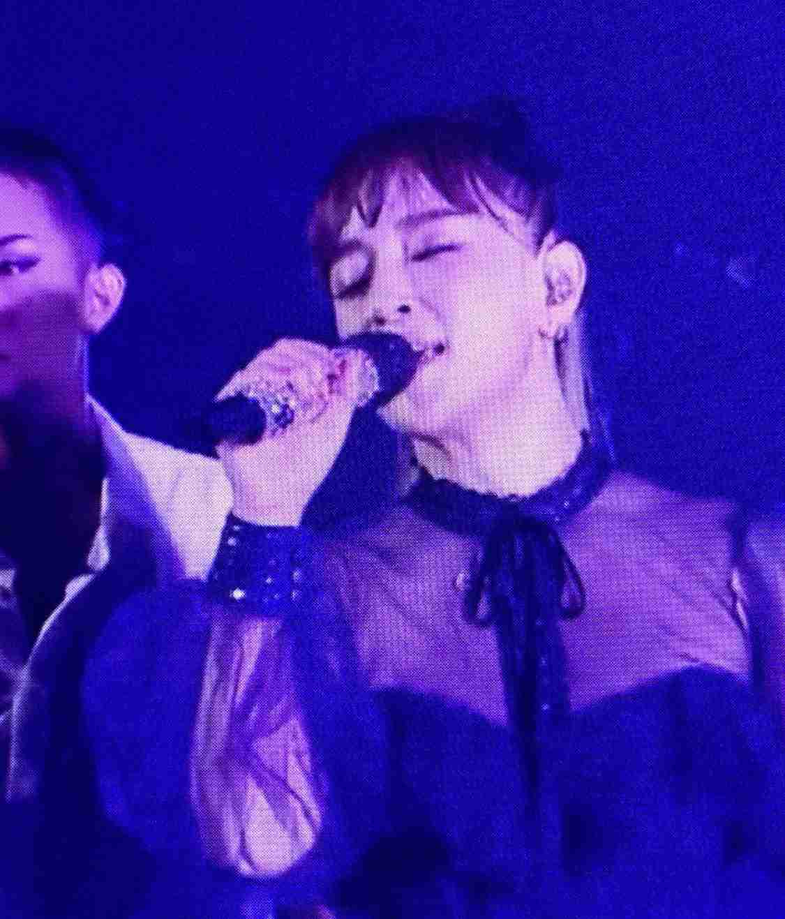 浜崎あゆみ公式ツイッターでファンにお願い「プライベート情報のSNS発信どうか控えて」