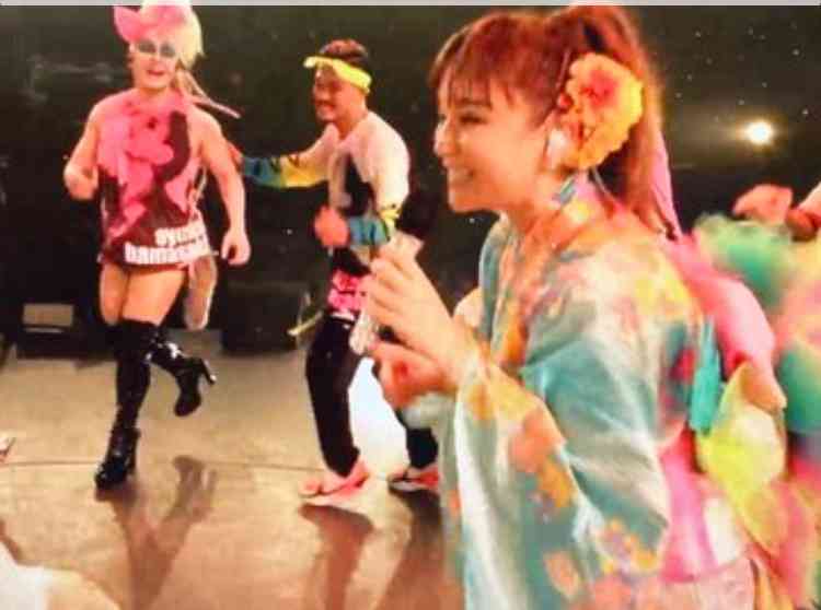 浜崎あゆみ公式ツイッターでファンにお願い「プライベート情報のSNS発信どうか控えて」