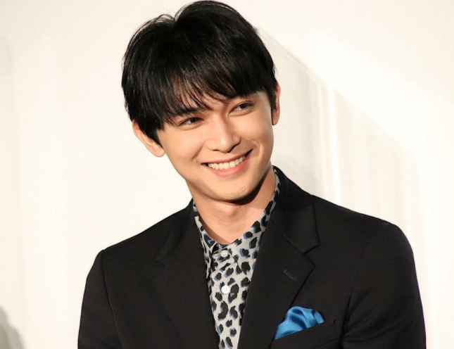 吉沢亮の弱点はバッタだった「僕、人生でバッタに4回泣かされたことあるんで」逃げ回った“撮影秘話”を披露