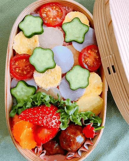 会社を辞めて農業を始めた父親　変わったキュウリの形に海外からも反響が上がる