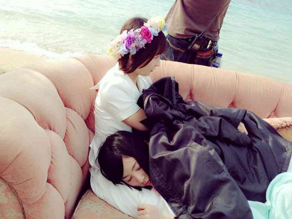 篠田麻里子がYouTubeデビュー、夫も初登場