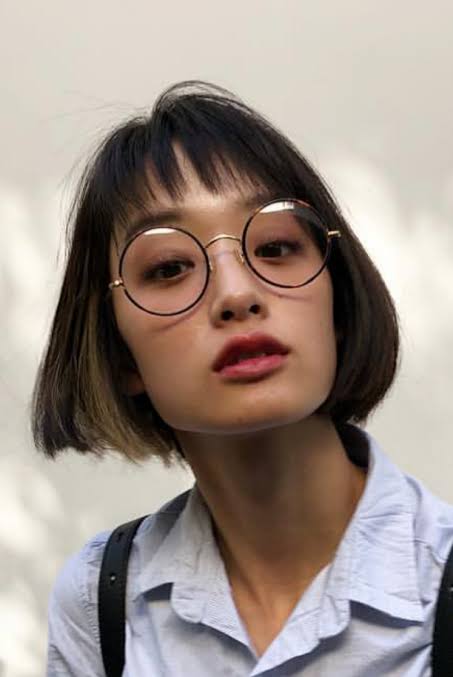 面長の方！横幅を意識したメイク方法💄