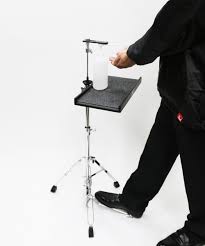 島村楽器、着けたまま演奏できる管楽器用マスク。メガネがくもりにくい仕様