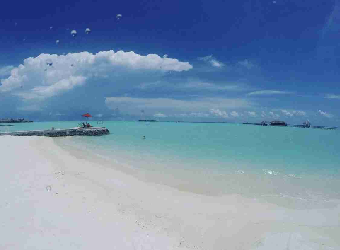 スマホに入ってる旅先の写真見せてください