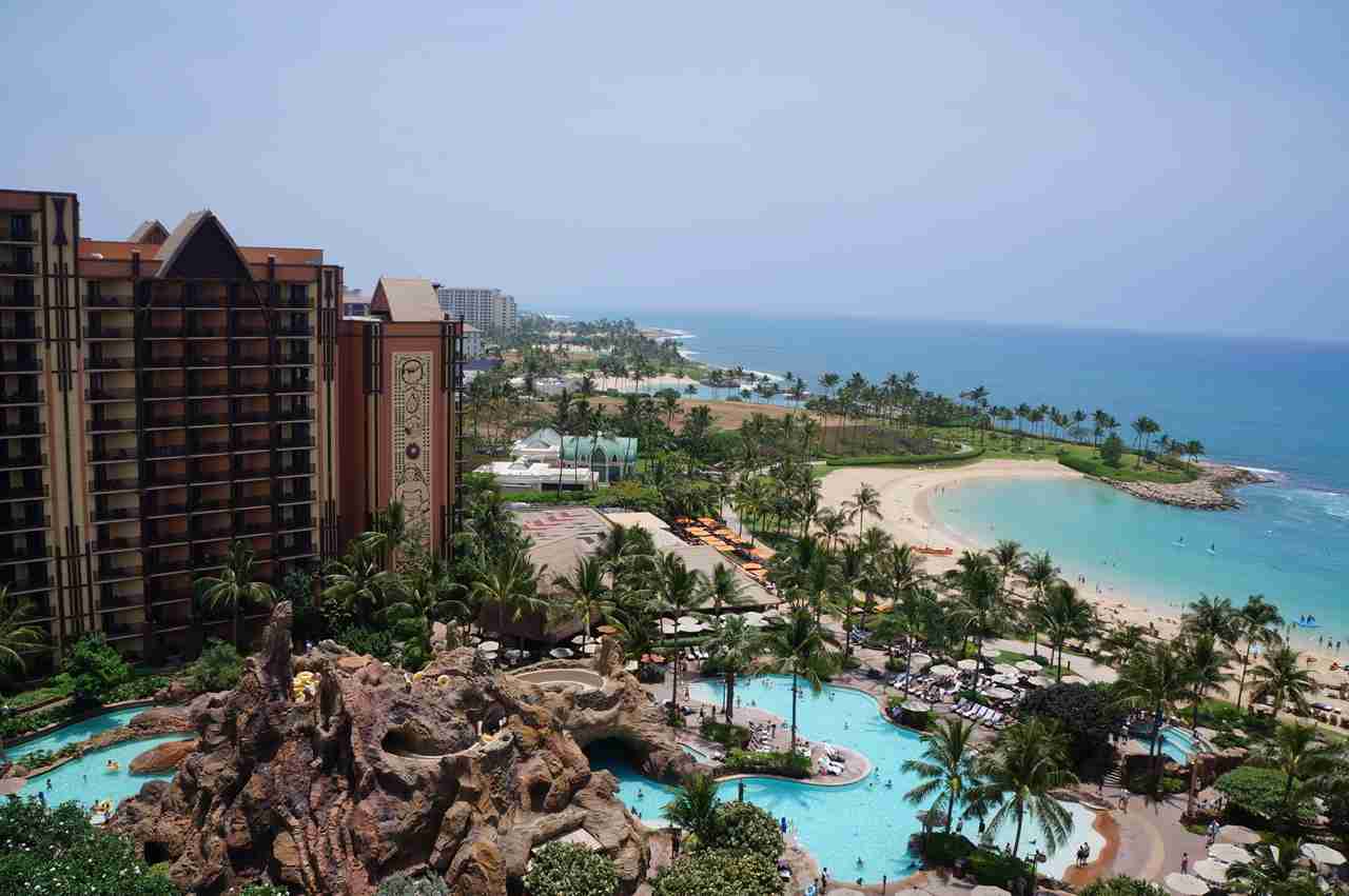 スマホに入ってる旅先の写真見せてください