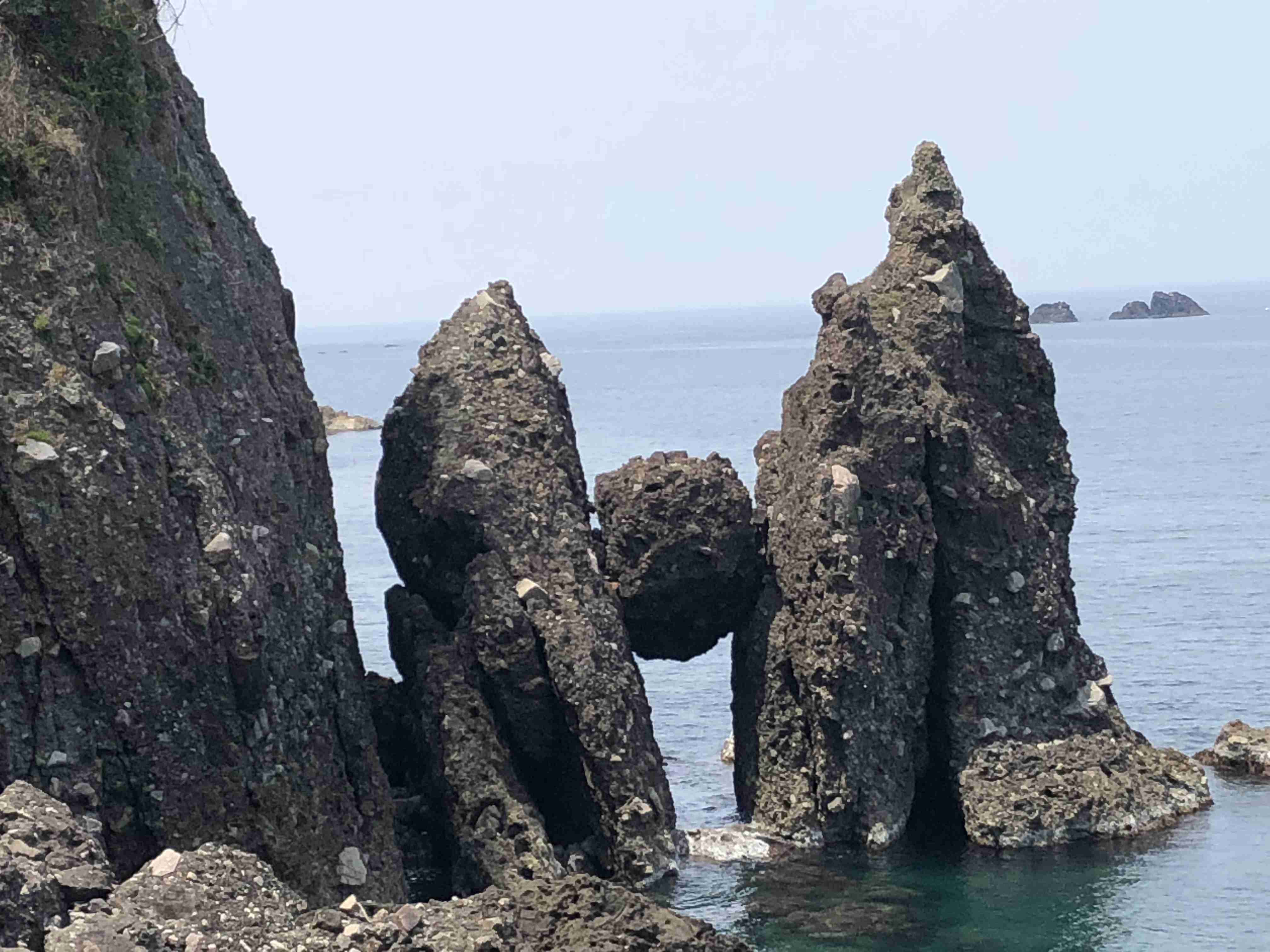 スマホに入ってる旅先の写真見せてください