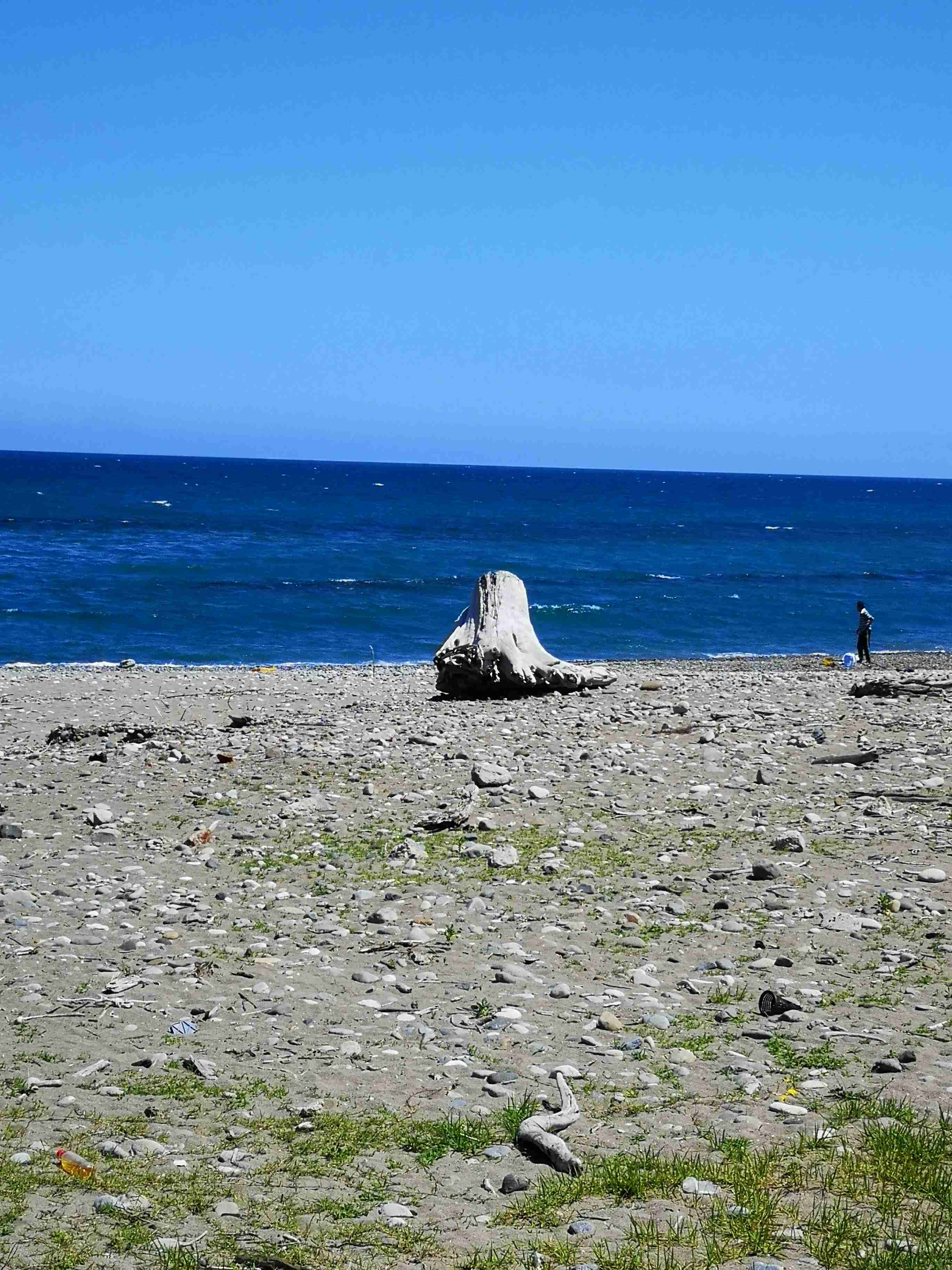 スマホに入ってる旅先の写真見せてください