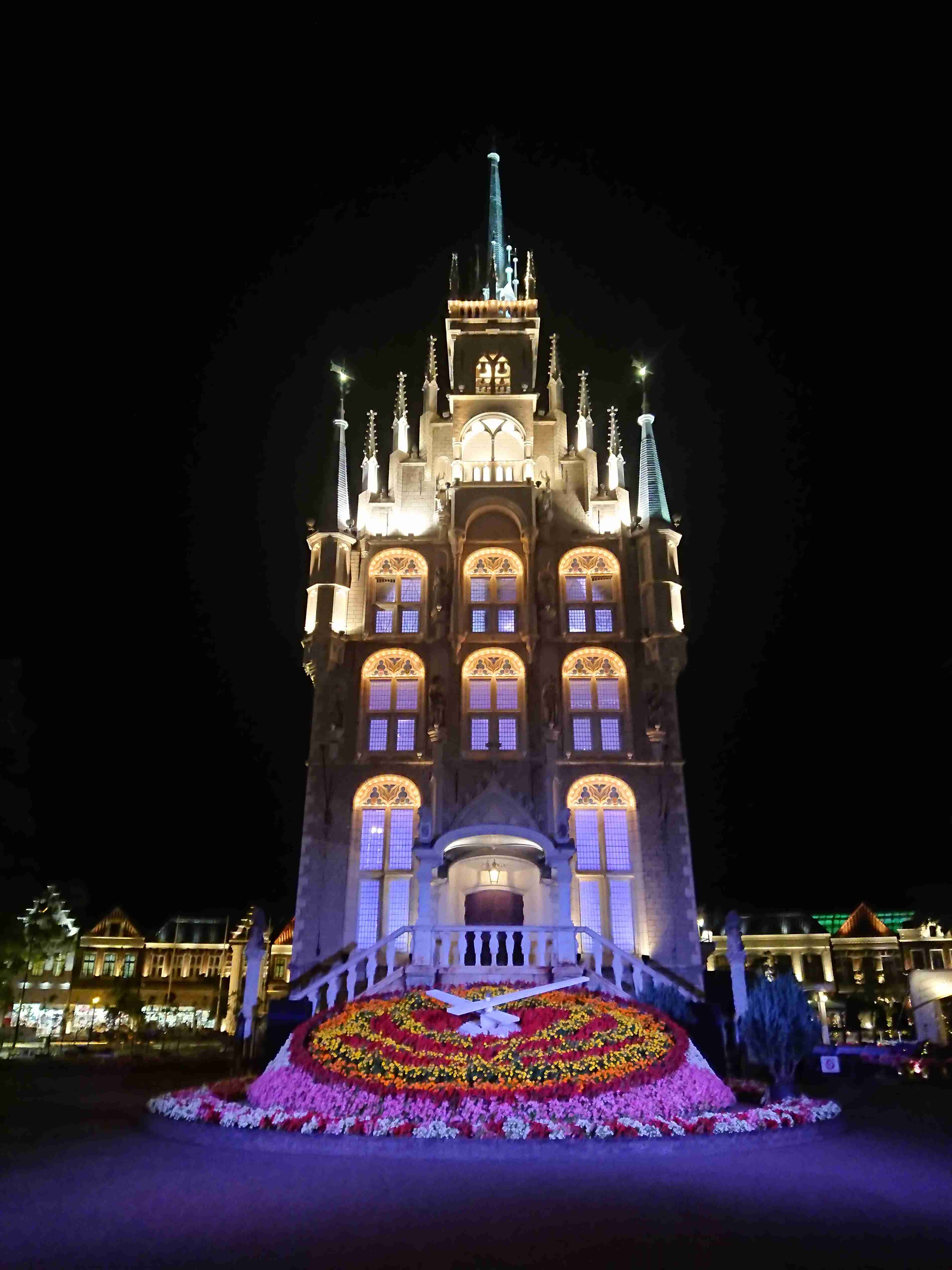 スマホに入ってる旅先の写真見せてください