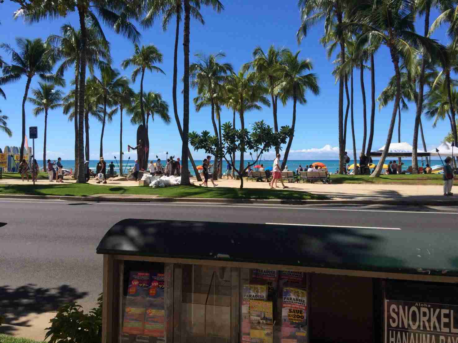 スマホに入ってる旅先の写真見せてください