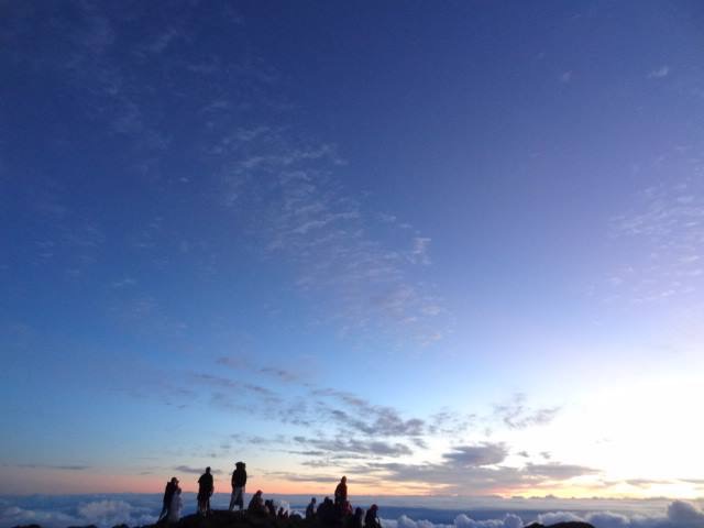 スマホに入ってる旅先の写真見せてください