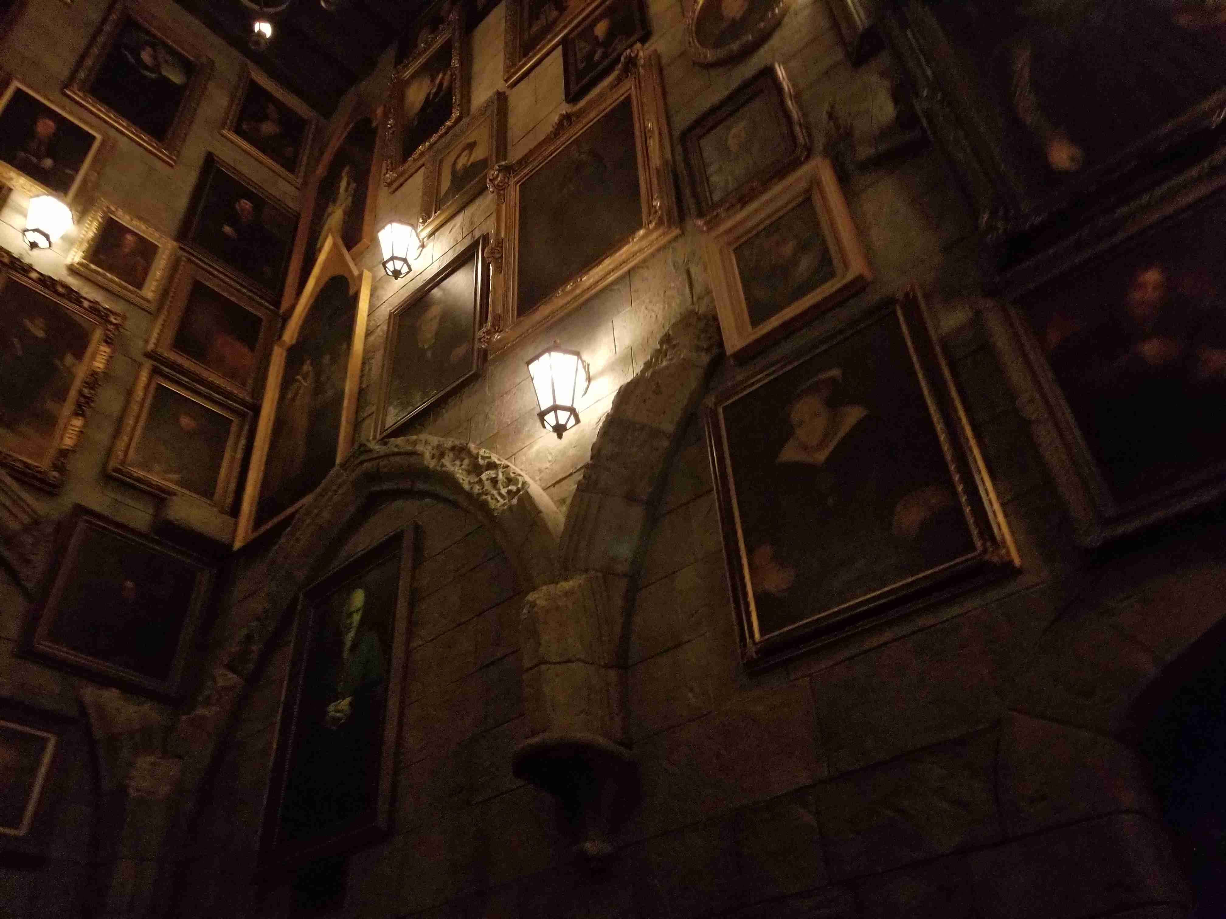 スマホに入ってる旅先の写真見せてください