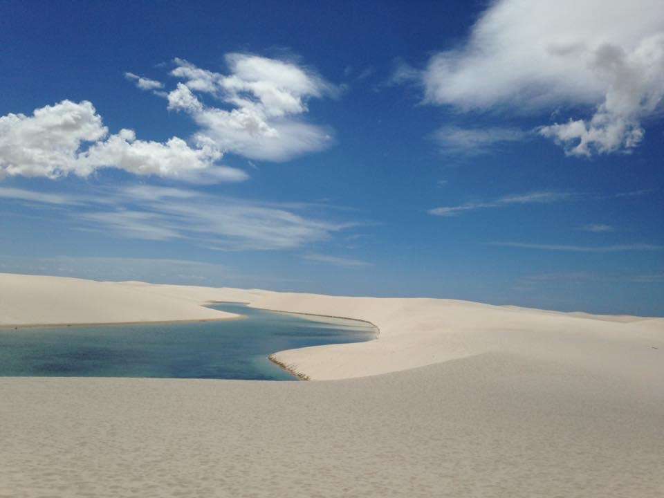 スマホに入ってる旅先の写真見せてください