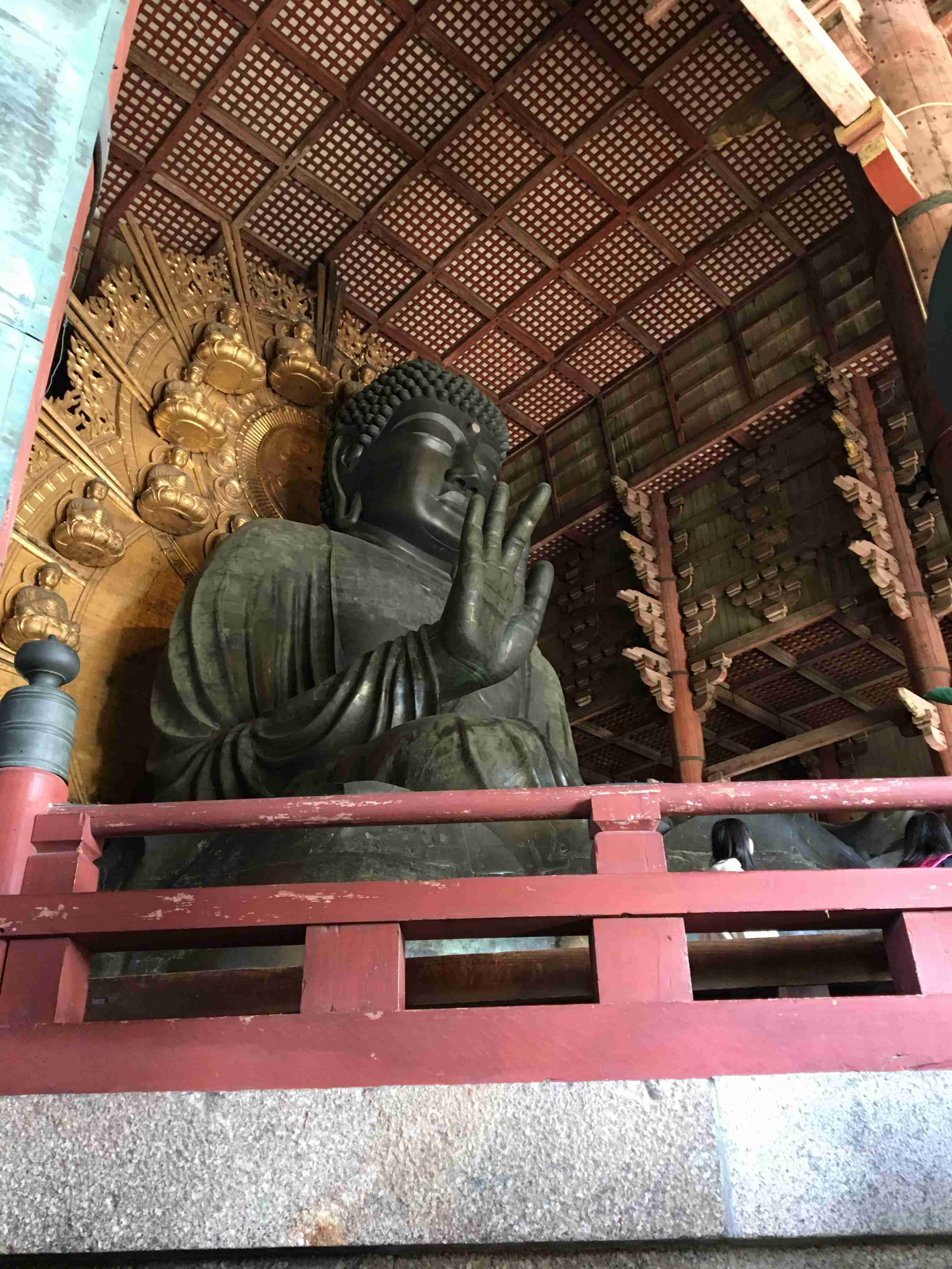 スマホに入ってる旅先の写真見せてください