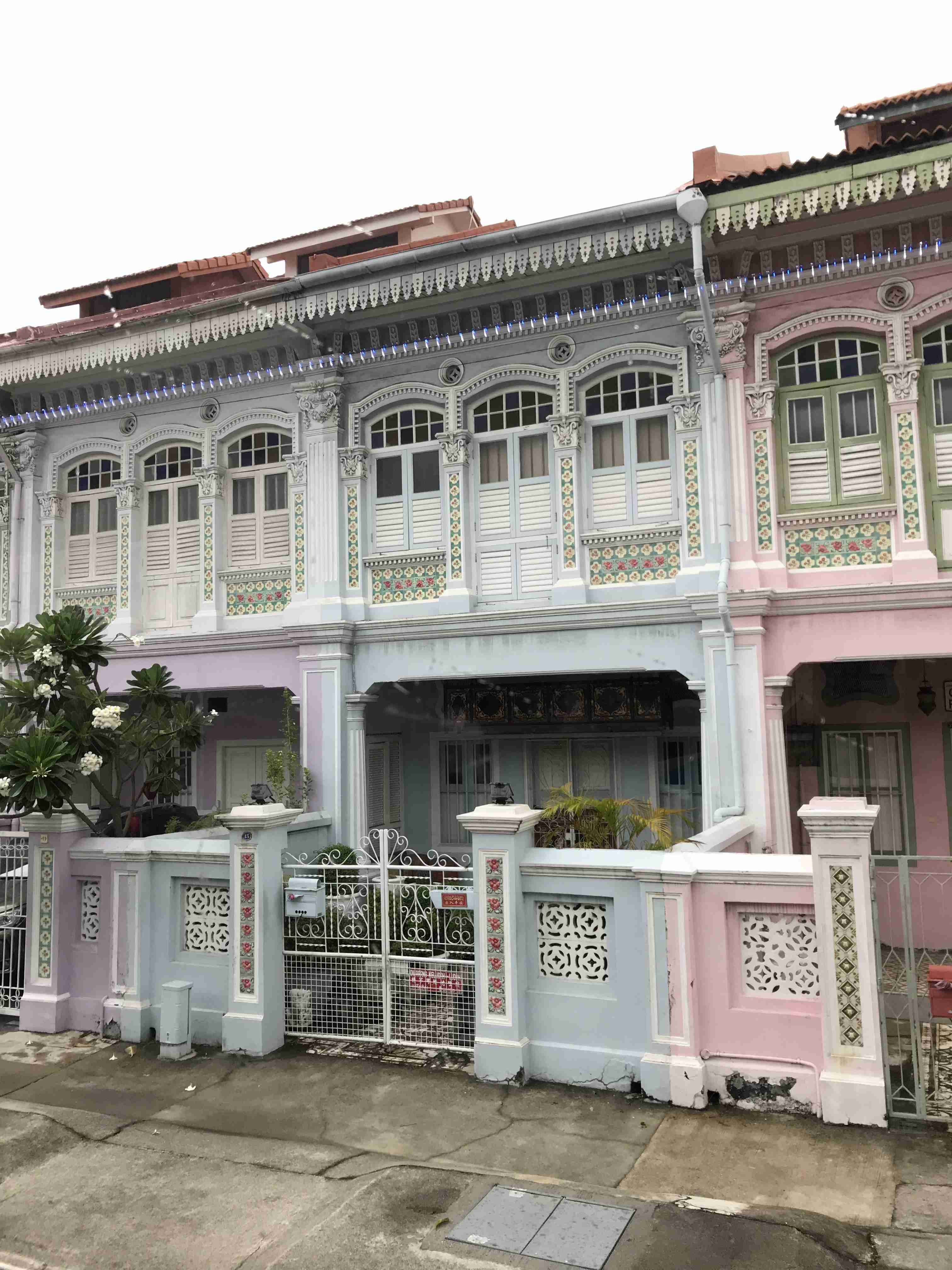 スマホに入ってる旅先の写真見せてください