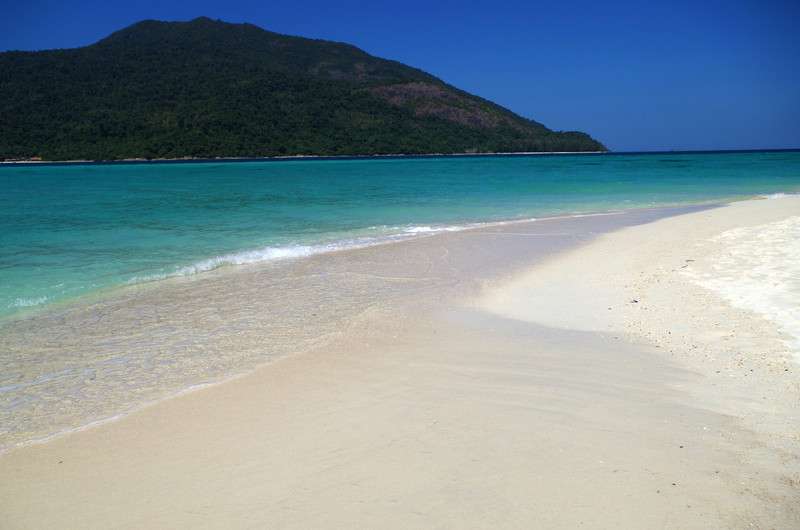 スマホに入ってる旅先の写真見せてください