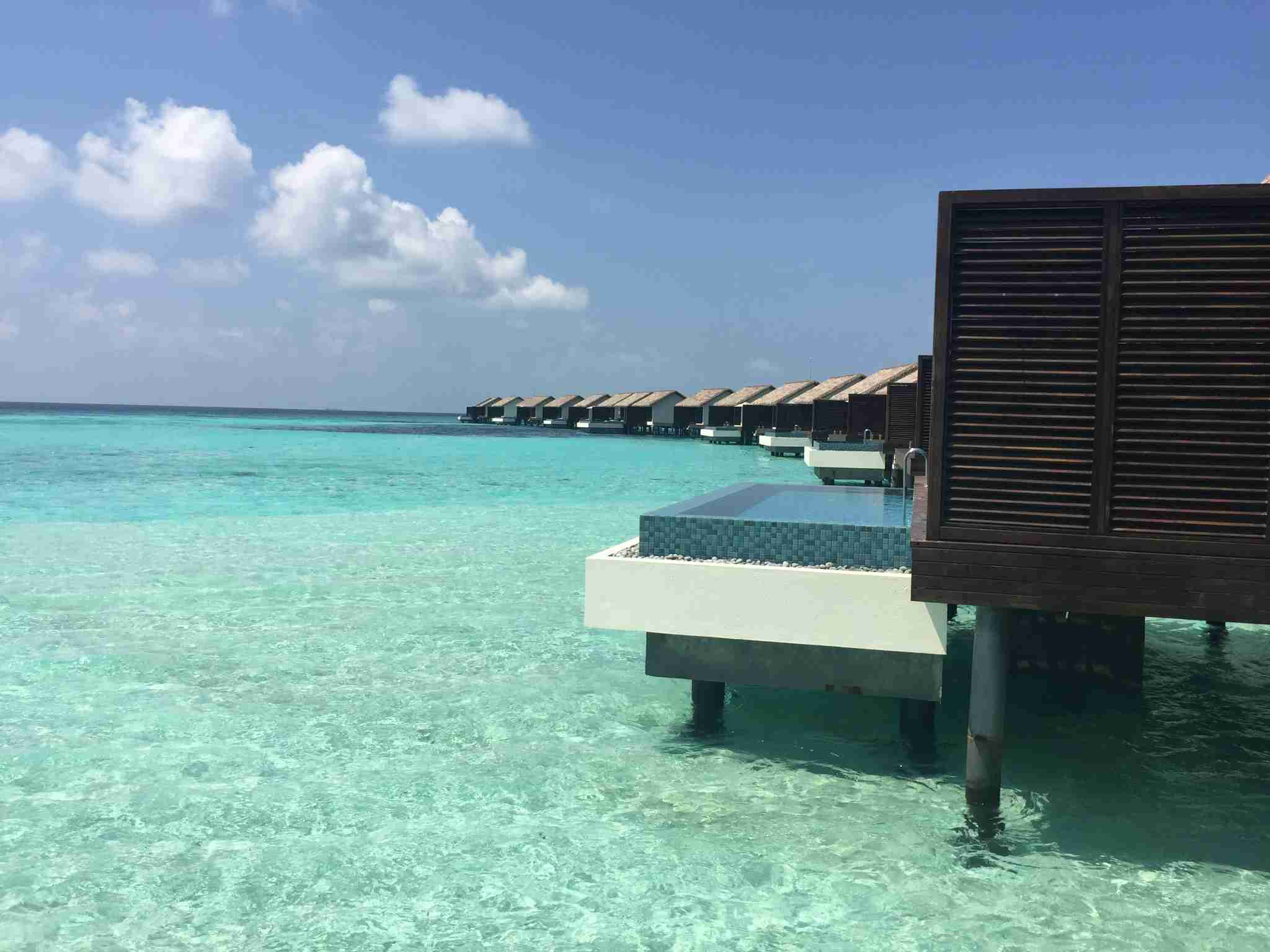 スマホに入ってる旅先の写真見せてください