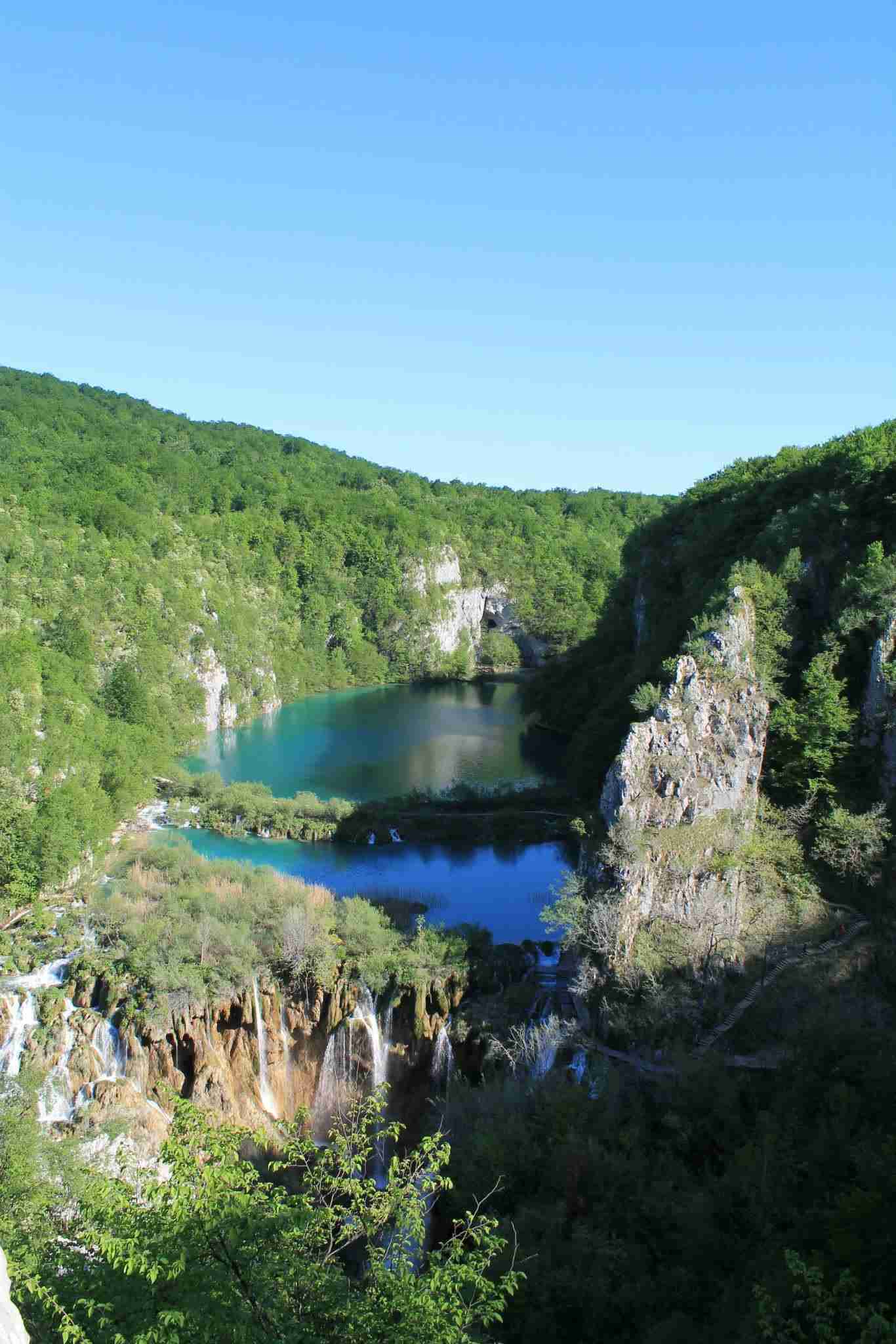 スマホに入ってる旅先の写真見せてください