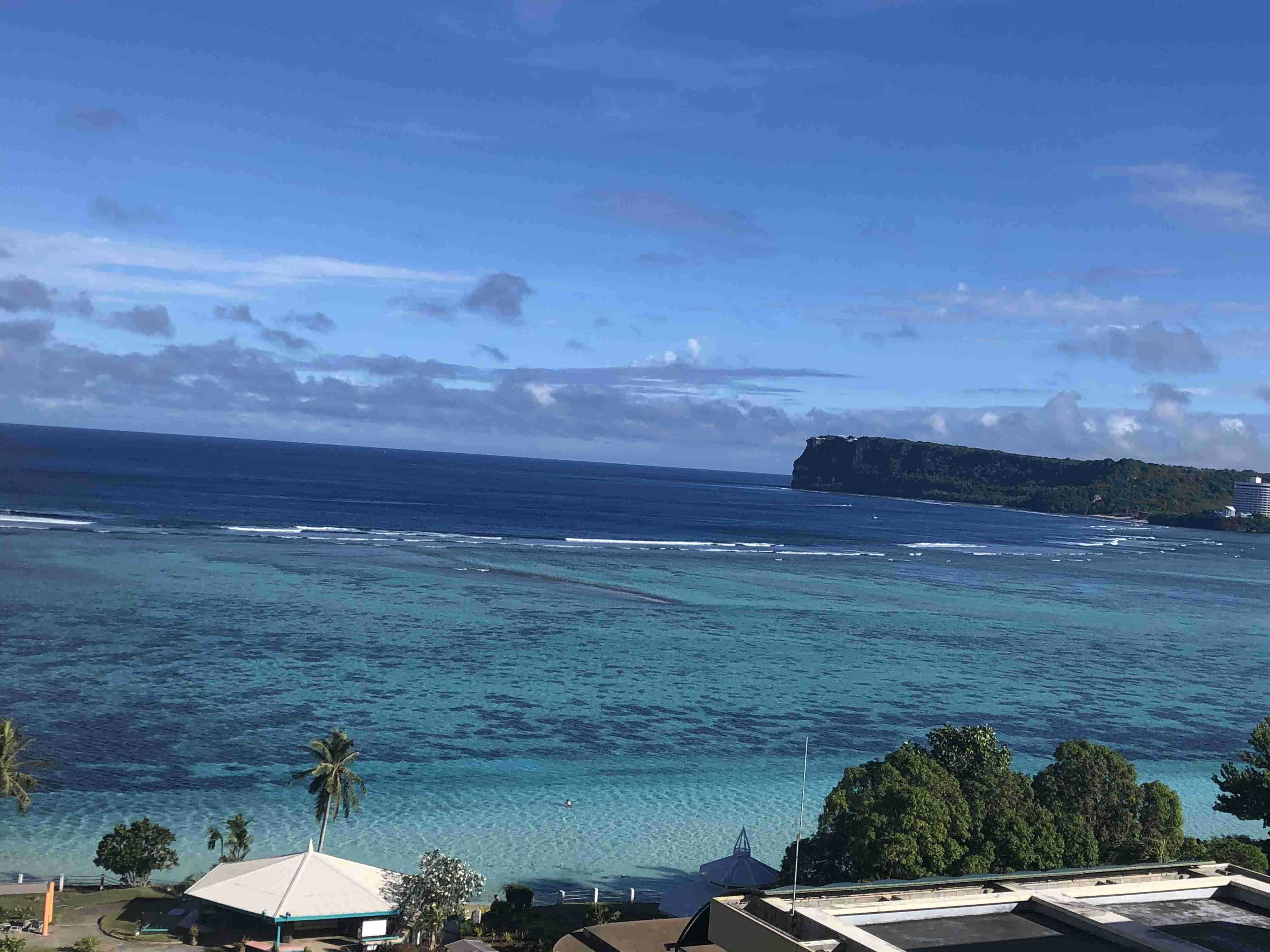 スマホに入ってる旅先の写真見せてください