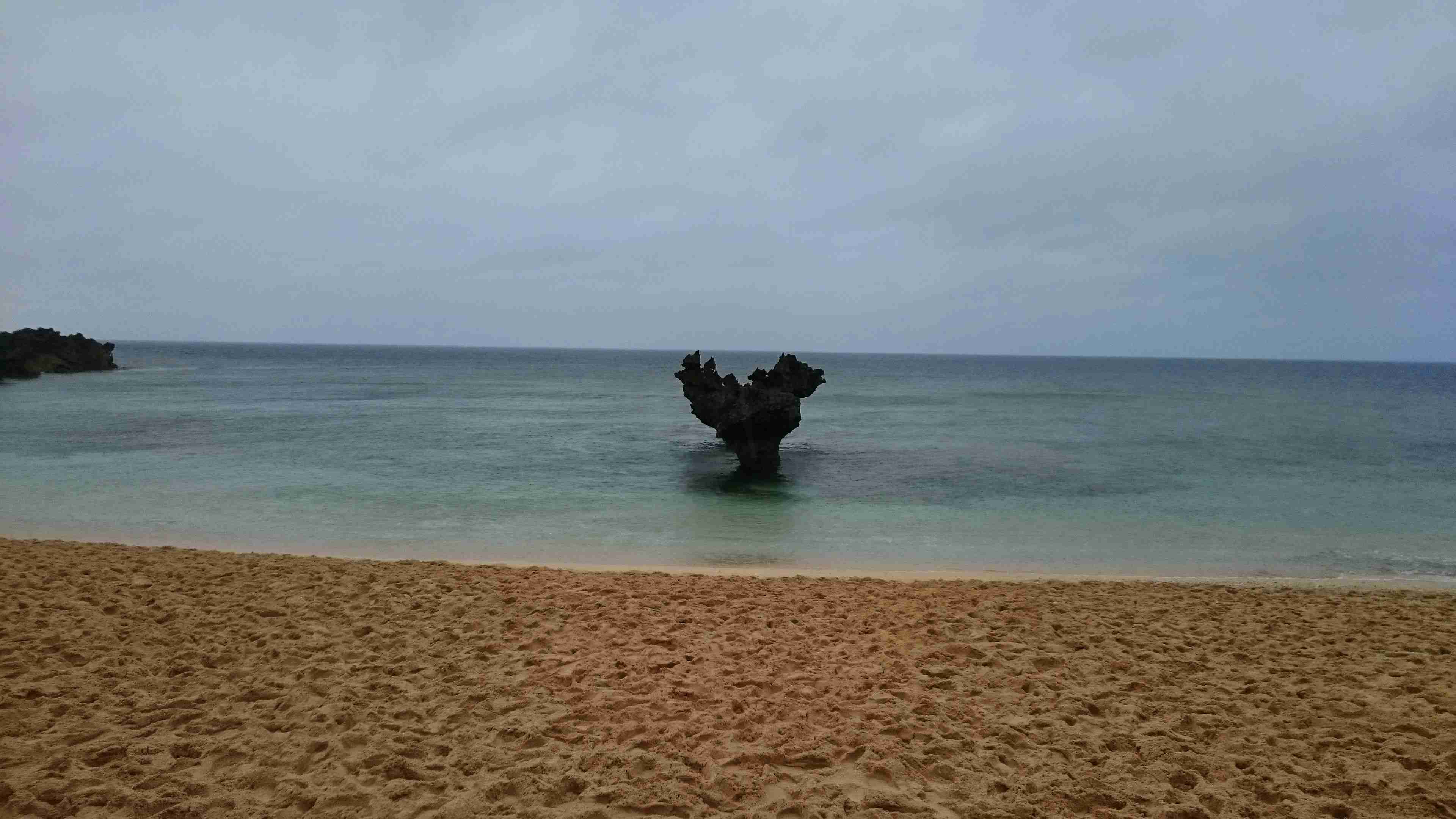 スマホに入ってる旅先の写真見せてください