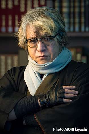 面白い小説家