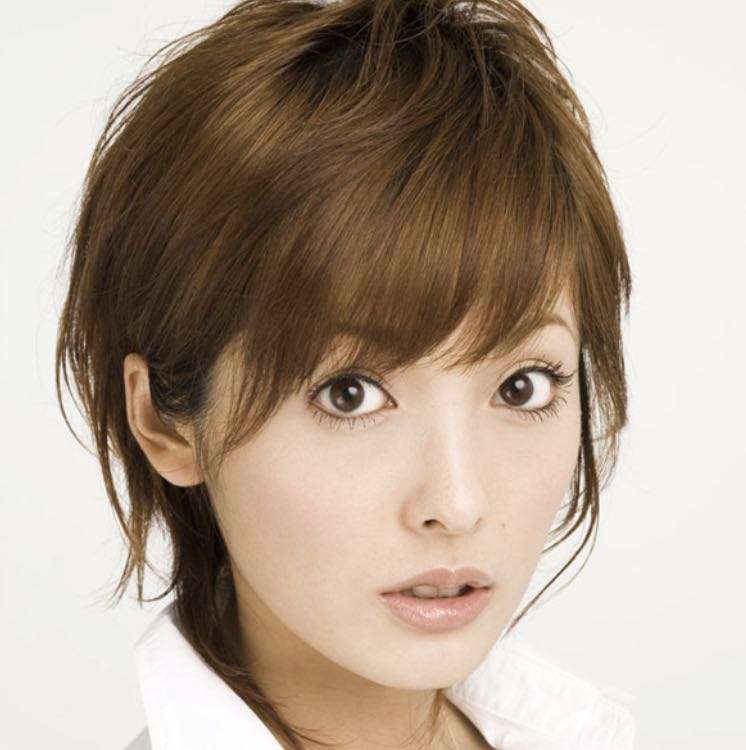 平山あや、夫・速水もこみちから結婚記念日にサプライズ「素敵」「理想の夫婦」と反響