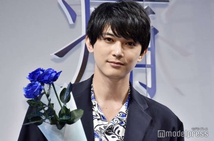 吉沢亮、釣り好きだけど「魚を触れない」 意外な弱点明かす