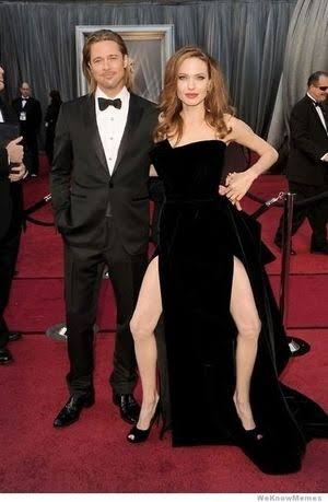 女優の舞台挨拶衣装を貼るトピPart3