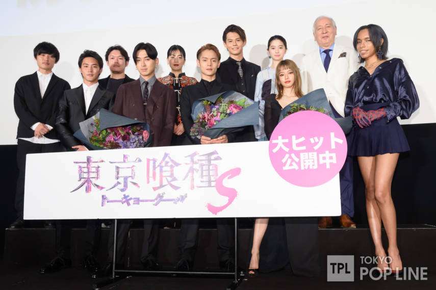 女優の舞台挨拶衣装を貼るトピPart3
