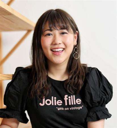 西野未姫　ネイビーブルーの新ヘア披露に「アニメのよう」「かなり印象変わります」