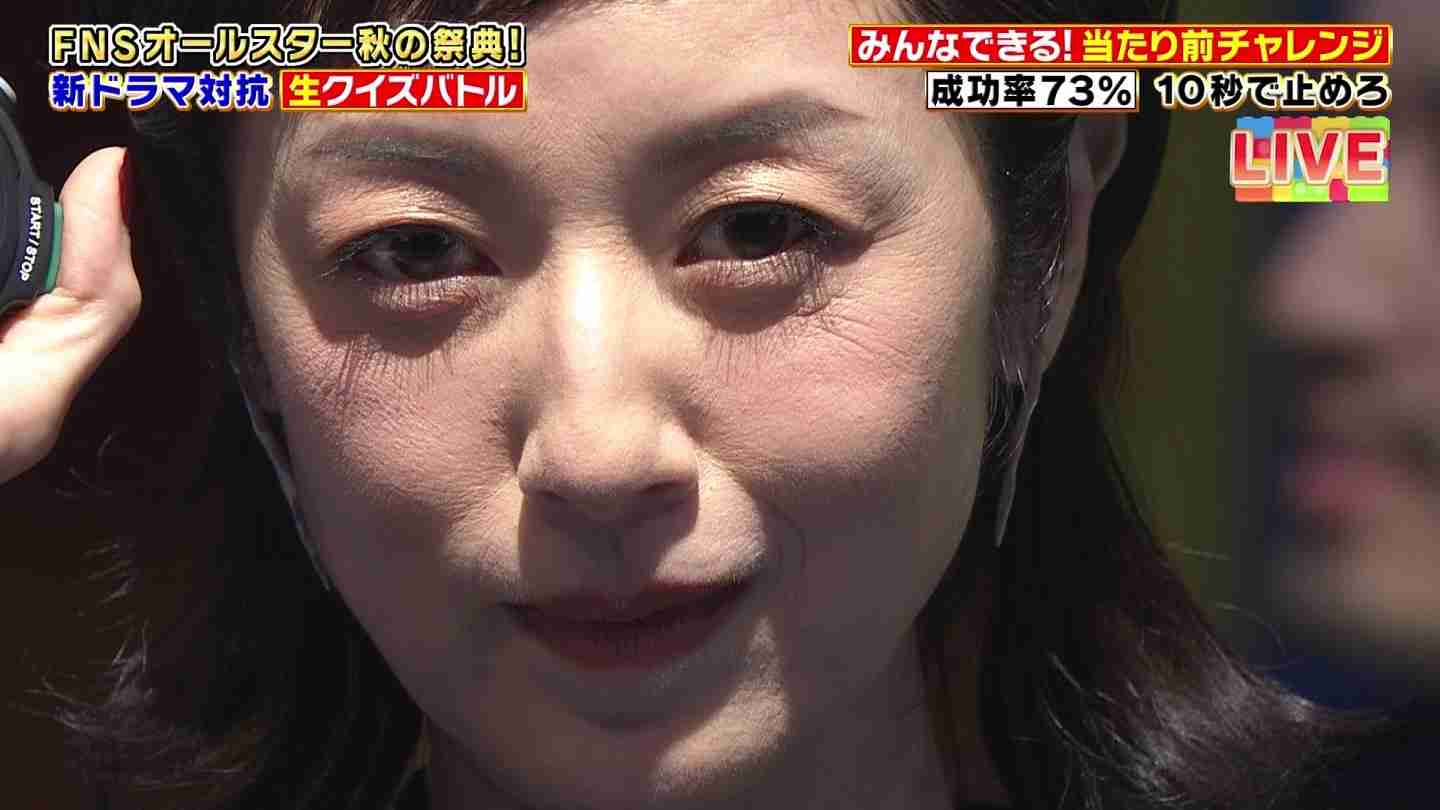 高岡早紀 “娘セレクト”のビキニで自宅の屋上でプール遊び「艶やか」「優雅ですね」
