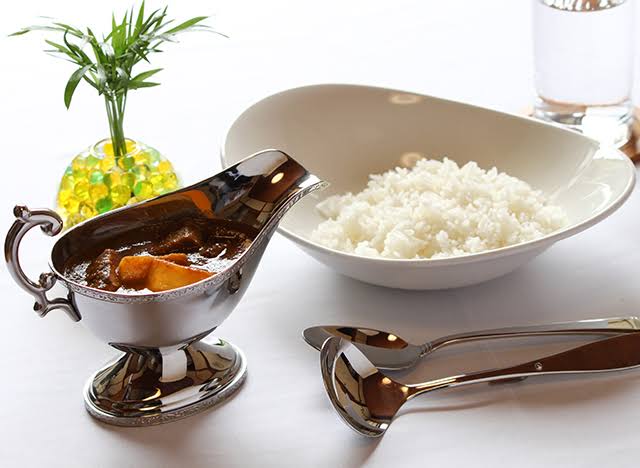 ご飯とおかず「口内で合体」やめて!…妻の訴えに賛否 テレビ紹介で「口内丼」論争盛り上がる