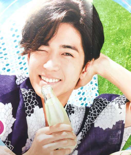 中島裕翔、27歳の誕生日 “バディ”織田裕二らサプライズ祝福 