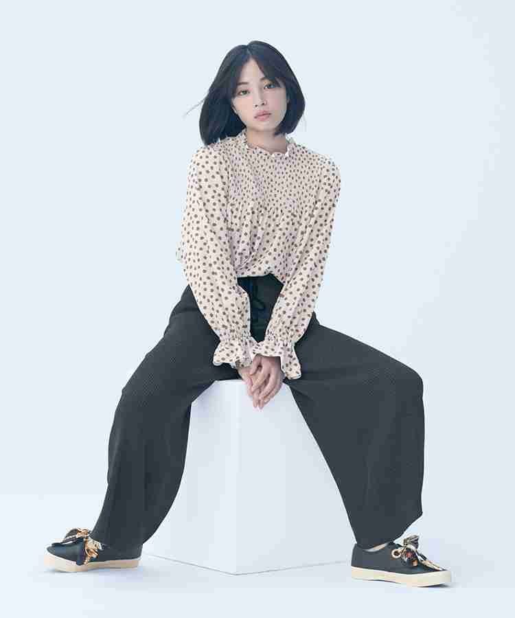 骨格タイプに合った服を着ている芸能人の画像ください