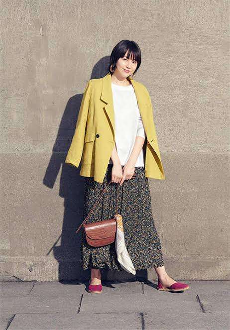 骨格タイプに合った服を着ている芸能人の画像ください